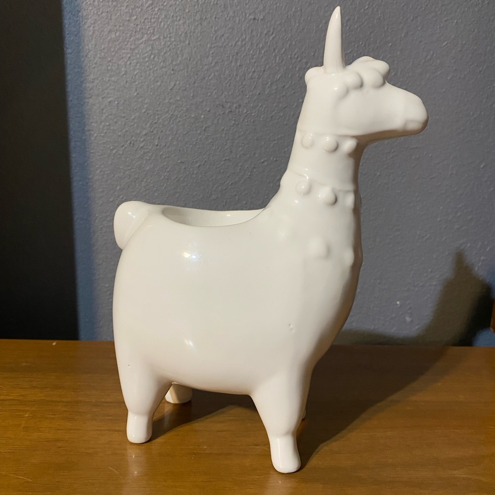 Ceramic llama tea light holder